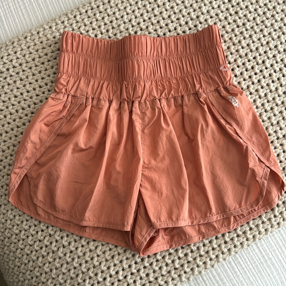 Free people movement the way home shorts size small